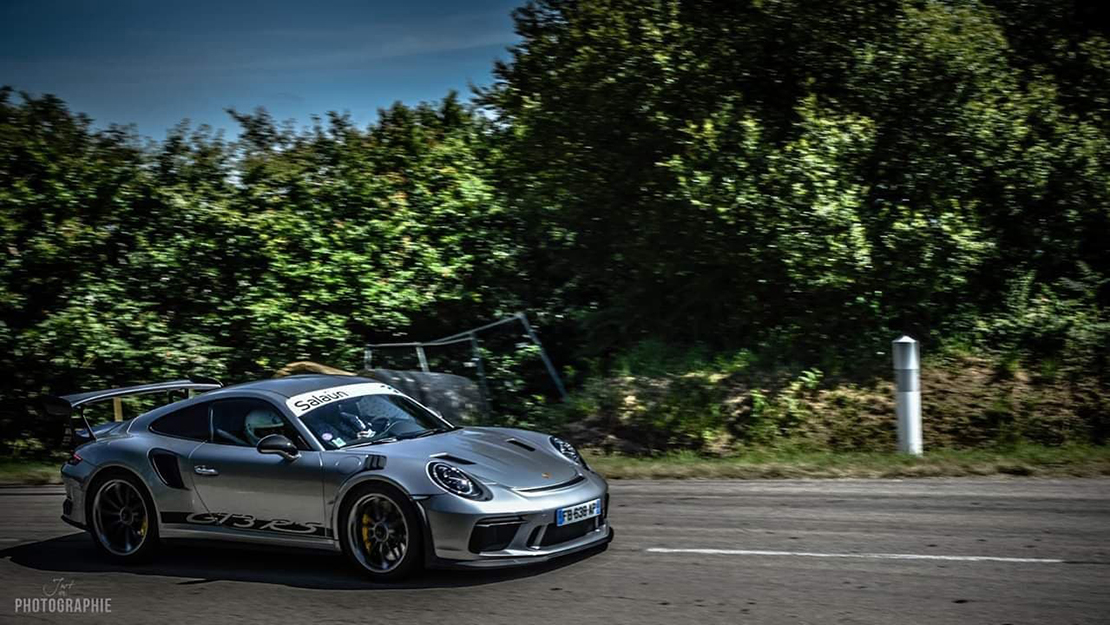 Michel Salaün au volant de la Porsche GT3 RS à Berrien