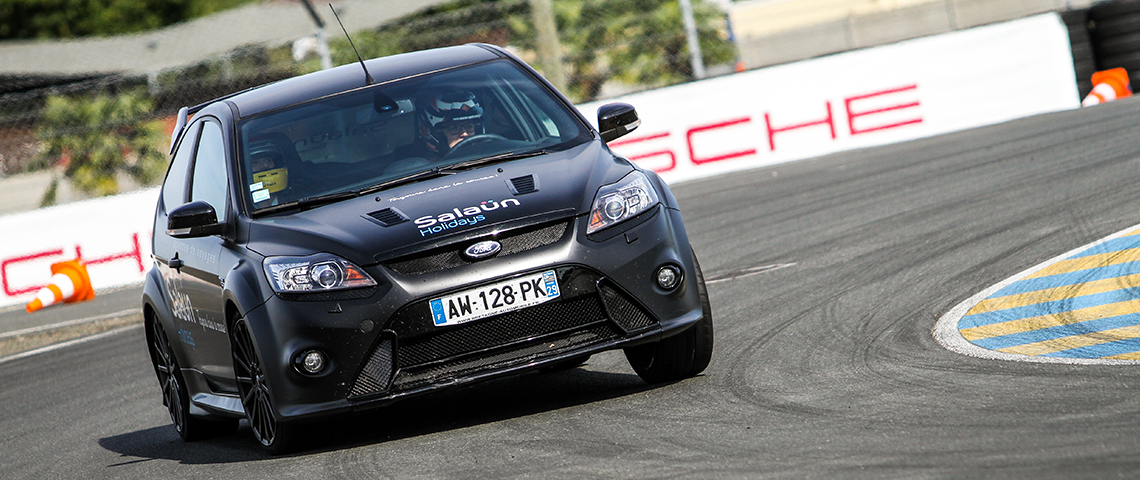 FORD FOCUS RS 500