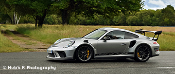 PORSCHE 911 GT3 RS